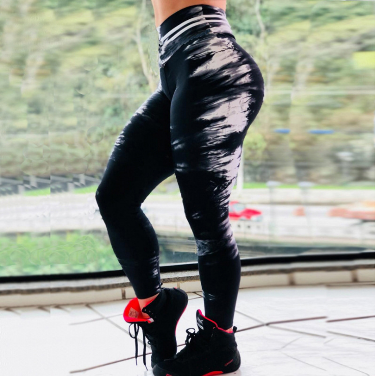 Gradient digital print yoga pants