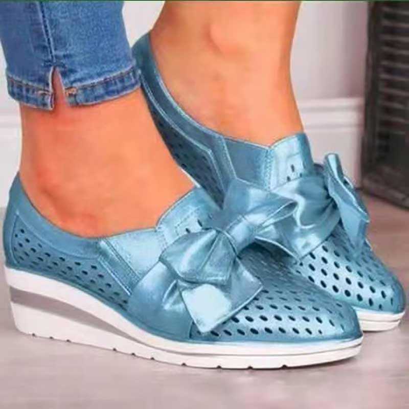 Sandals hole shoes