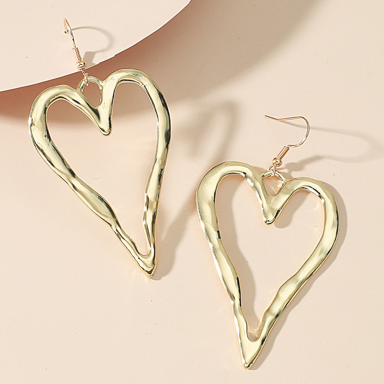 European And American Ins Personality Irregular Love Earrings