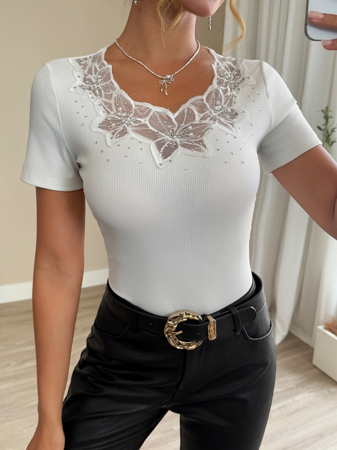 Rhinestone Patch Slim-fit Short-sleeved Women's T-shirt Shoulder