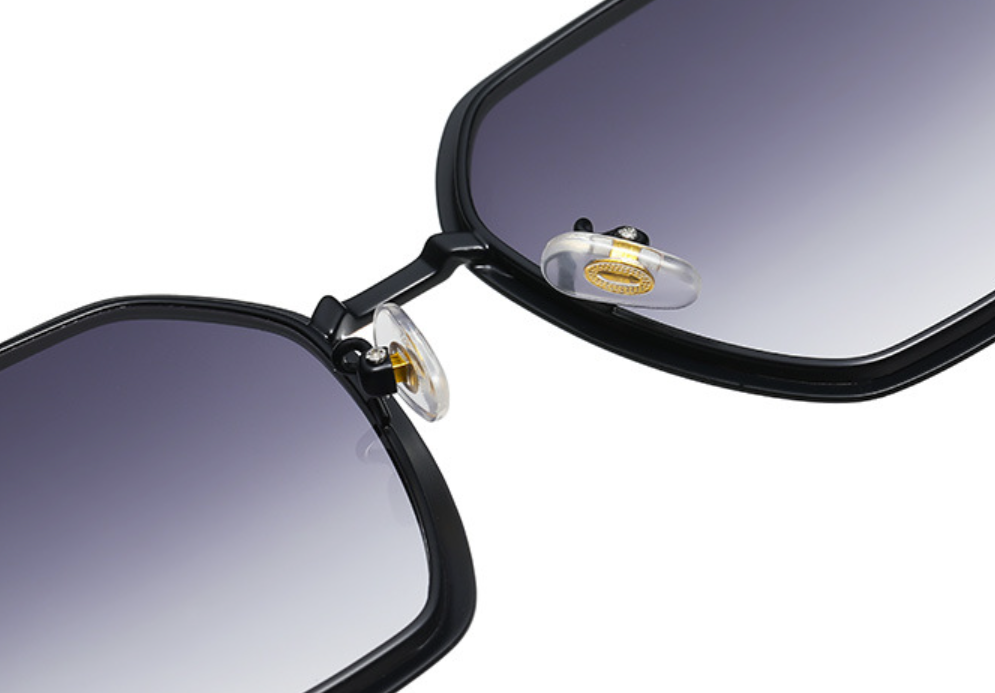 Metal Semi-rimless Sunglasses Street Shooting European And American Women UV Protection Glasses