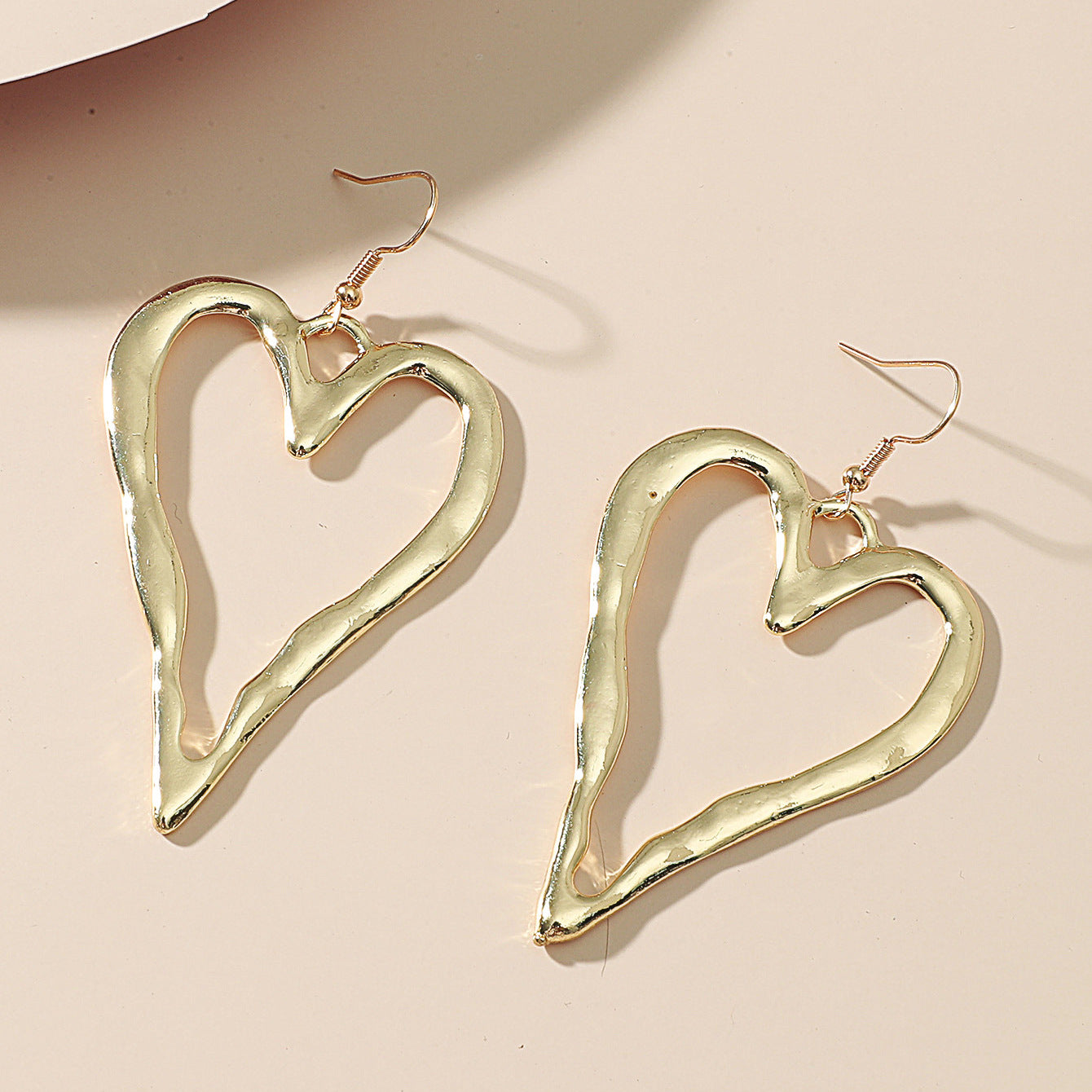 European And American Ins Personality Irregular Love Earrings
