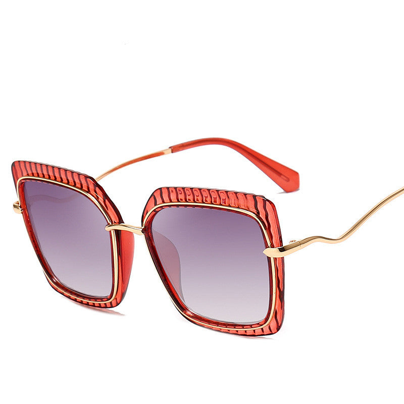 New Ladies Fashion Large Frame Rice Nail Decorative Sunglasses