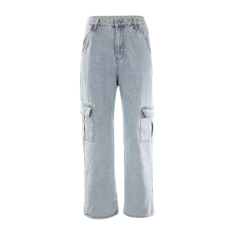 Straight trousers with high waist pockets