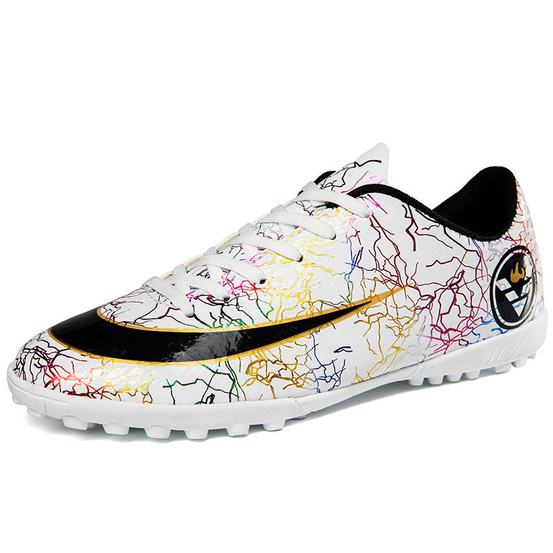 New Youth Three-color Football Shoes Outdoor Long Nails Broken Nails Training Children's Shoes Sports Shoes