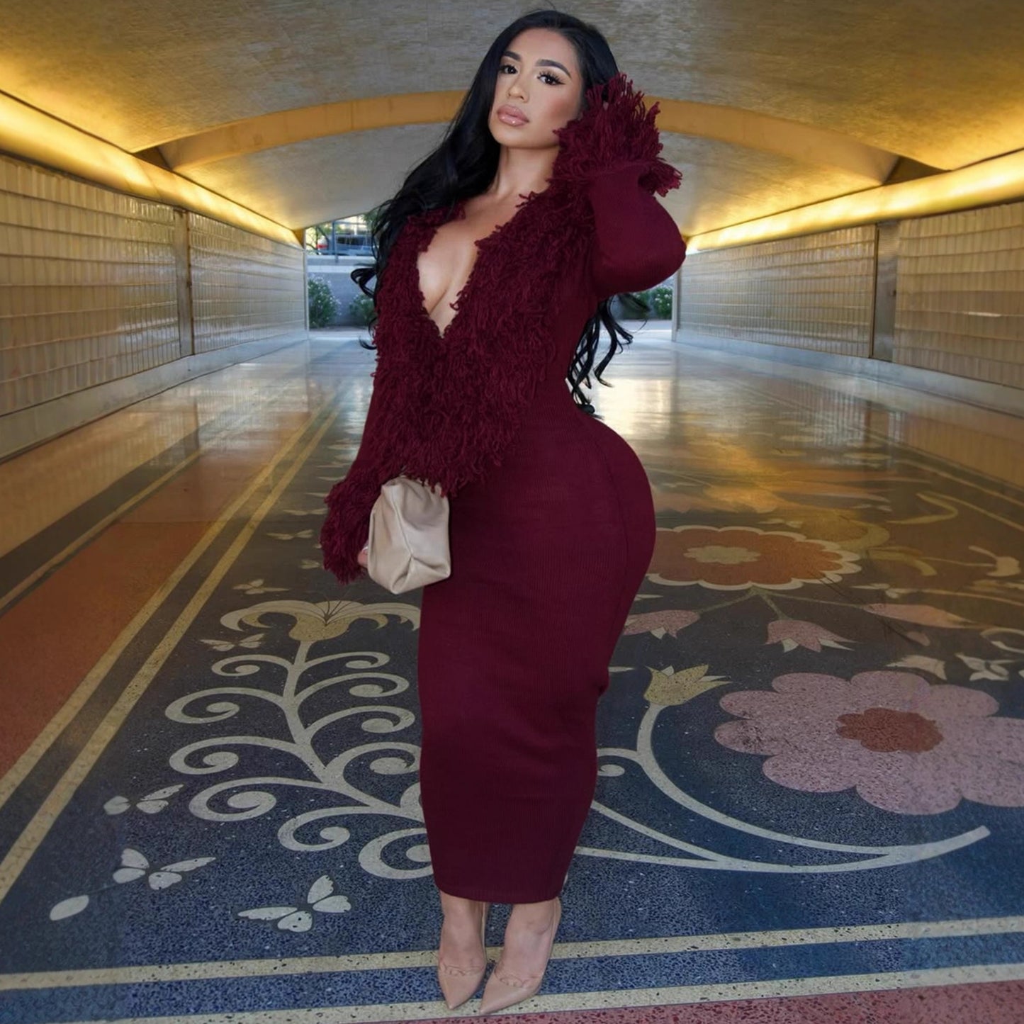 Women's Fringed Design Deep V-neck Solid Color Long Sleeve Knitted Maxi Dress