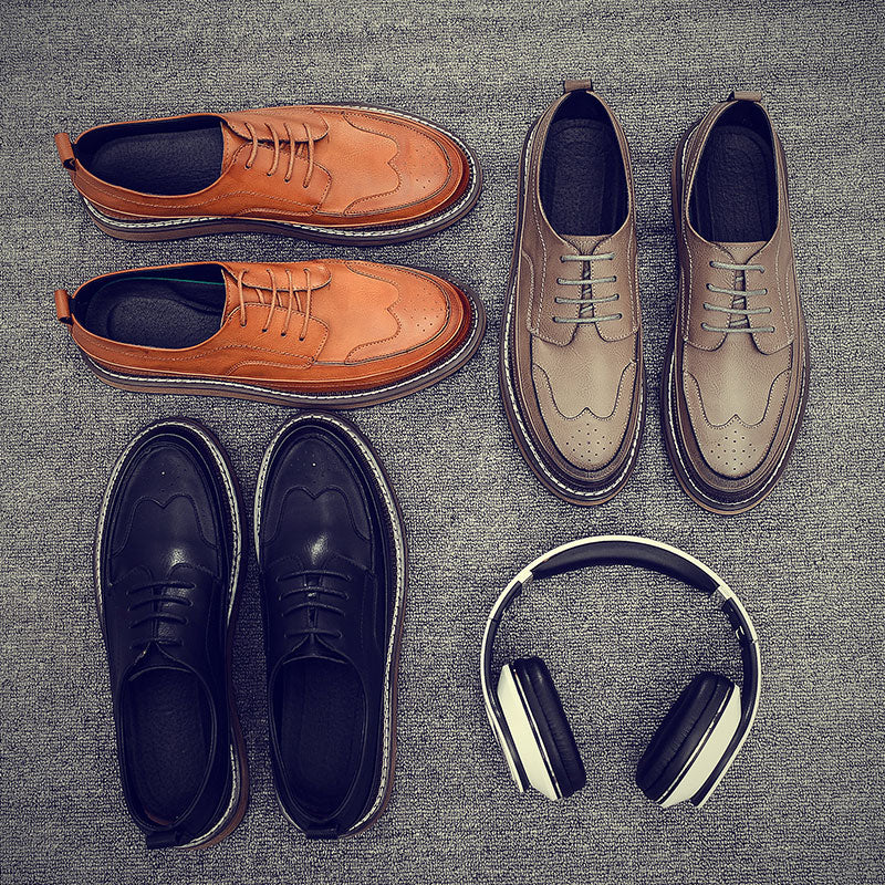 Men's brogue carved leather shoes