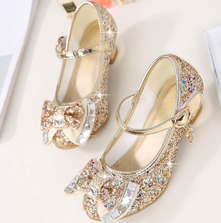 Rivet dancing princess shoes