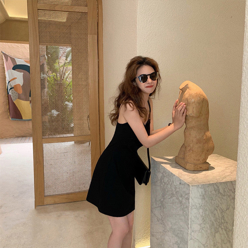 Summer New Women's Black Suspender Skirt Temperament Goddess Fan Clothes Short Slim Dress Cross-Border