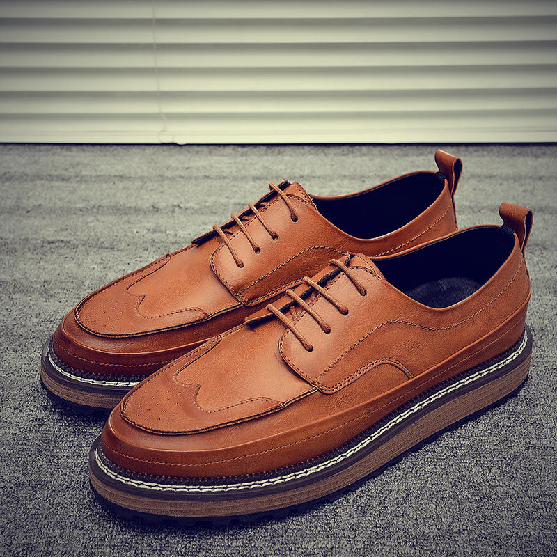 Men's brogue carved leather shoes