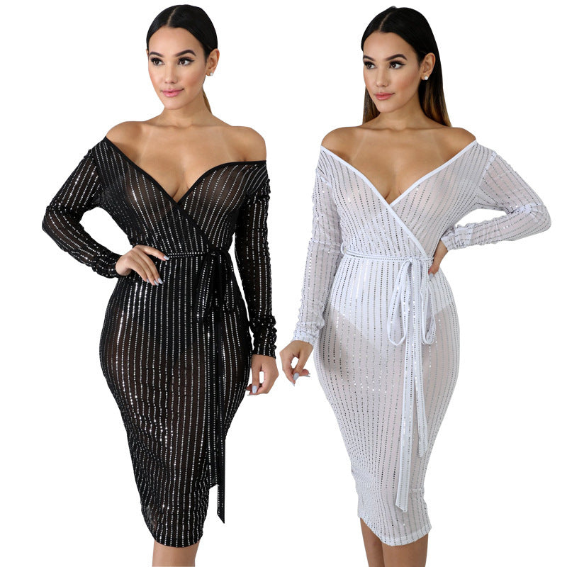 Deep V dress with screen punch