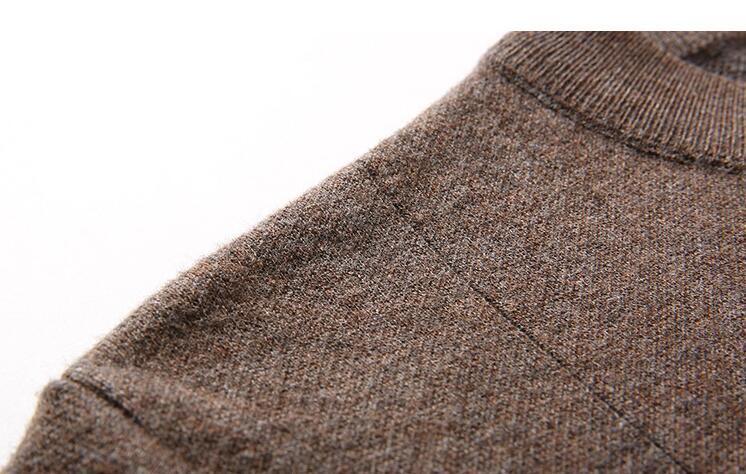 Men's Round Neck Padded Wool Warm Bottoming Shirt