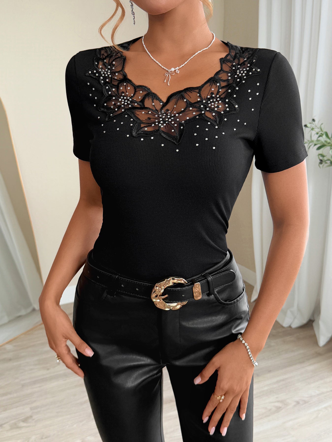 Rhinestone Patch Slim-fit Short-sleeved Women's T-shirt Shoulder