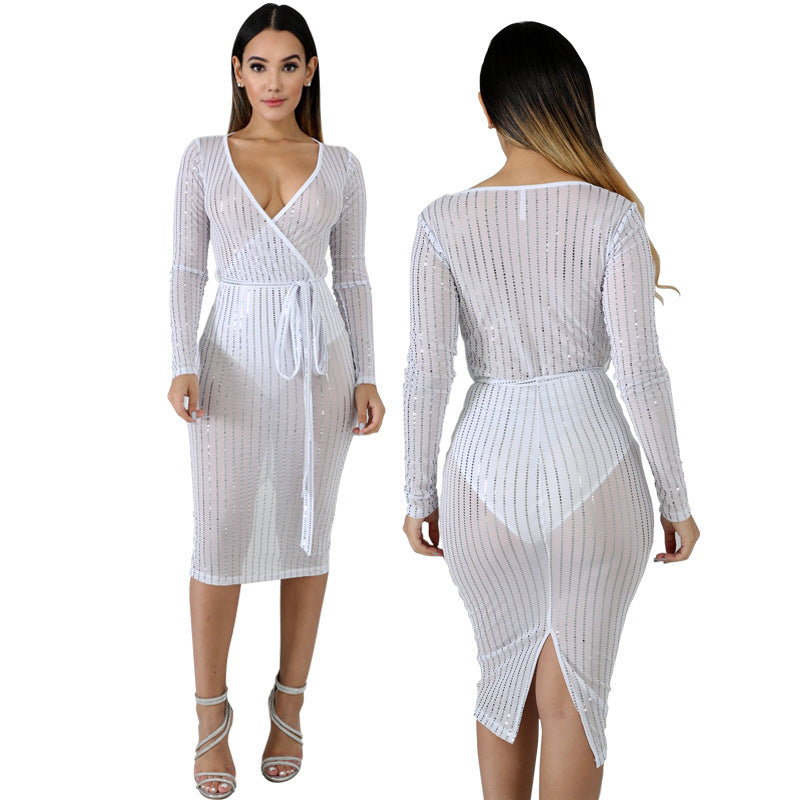 Deep V dress with screen punch