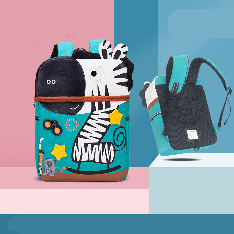 Cute Cartoon Kindergarten 5 Years Old Men And Women With Backpacks