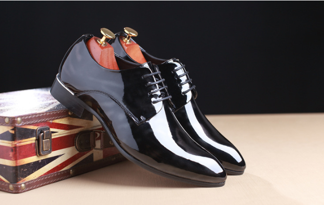 2021 popular men's leather shoes with glossy patent leather shoes