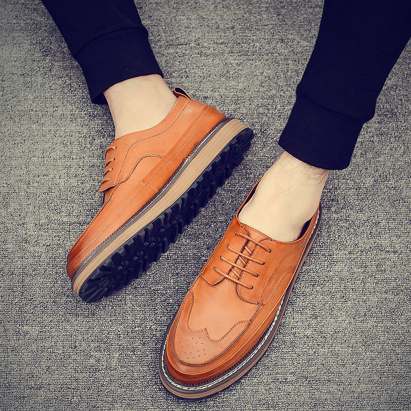 Men's brogue carved leather shoes