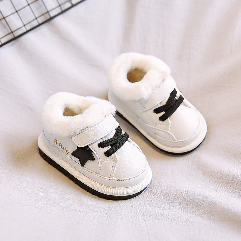 Plush padded baby shoes