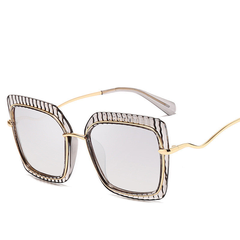 New Ladies Fashion Large Frame Rice Nail Decorative Sunglasses