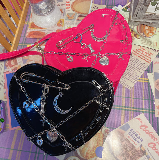 Red Love Dark Black Millennium Wind Messenger Bag