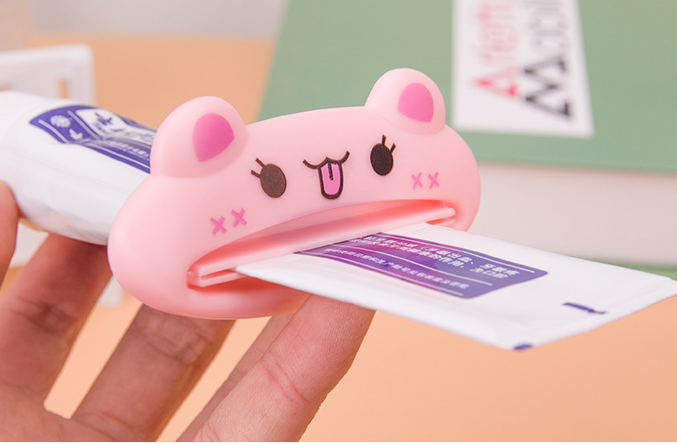 Cartoon lazy toothpaste