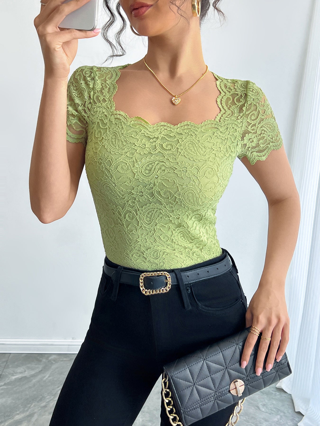 Lace Slim-fit Square Short-sleeved T-shirt