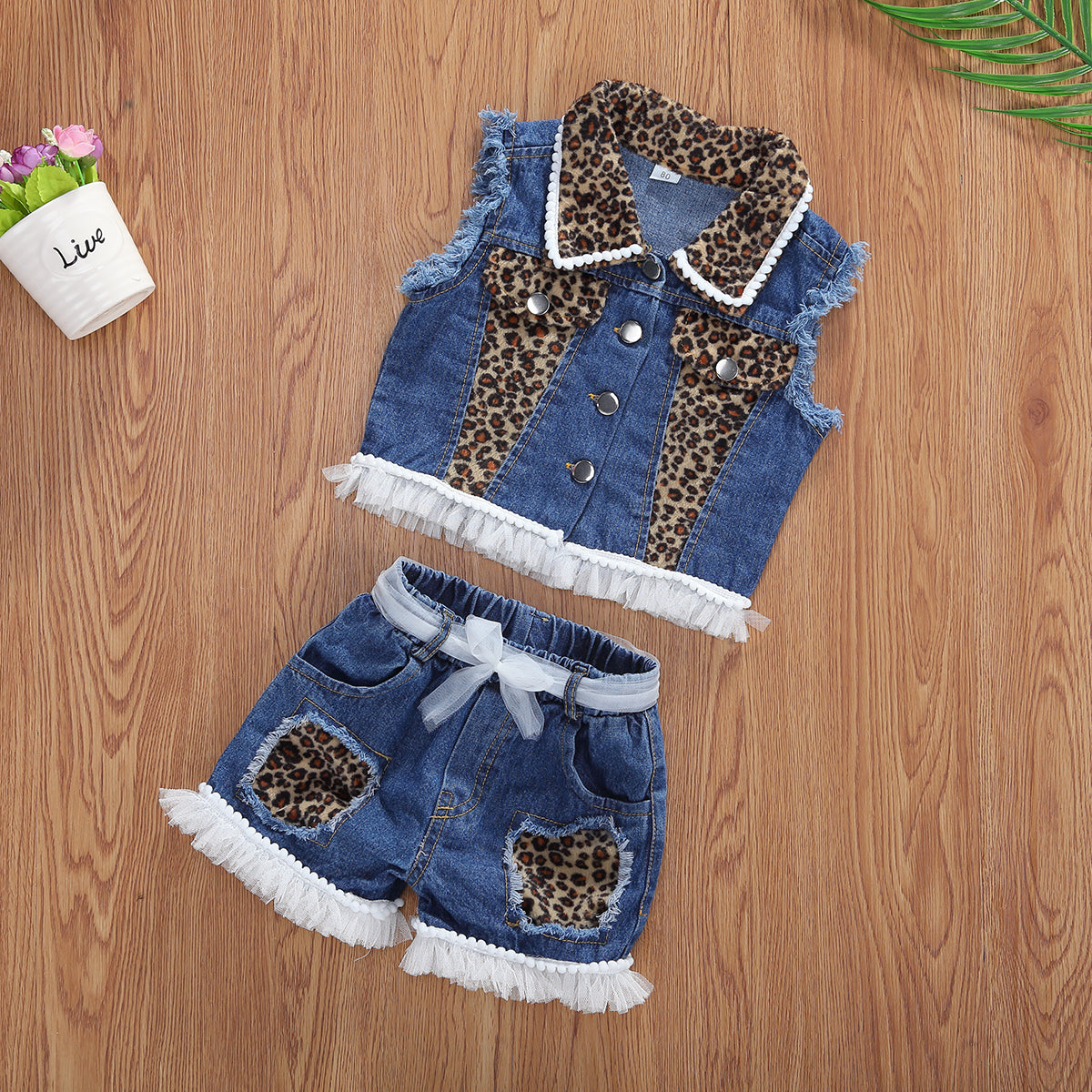 1-6 Year Old Girls Clothes Set Sleeveless Tink Top Shorts set. visit luxurioutlet.com