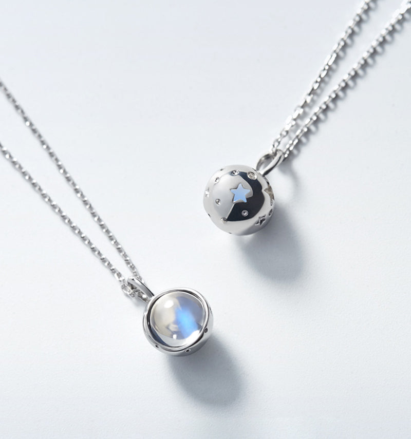 New Moonlight Stone Necklace Female